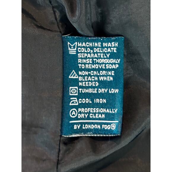 London Fog Black and Tan Trench Coat - Picture 9 of 11